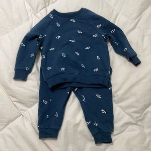 miles the label sweatsuit with sneaker pattern